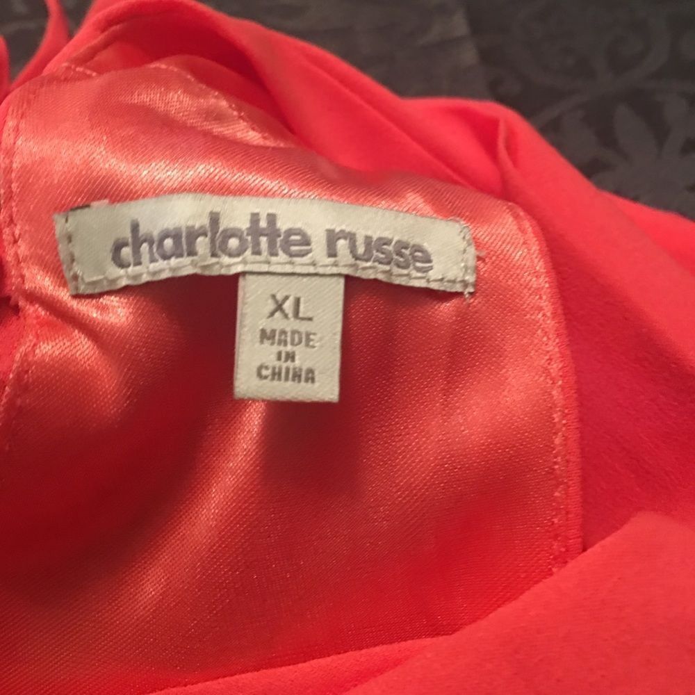 Coral dress - Picture 2 of 2